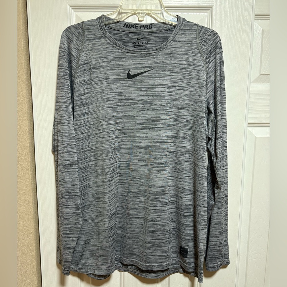 Nike Pro Dri-Fit Gray Training Long Sleeve - Men’s Size Large (Fitted)